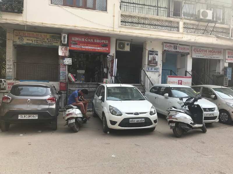 Commercial Shop 144 Sq.ft. for Sale in Block G Malviya Nagar, Delhi