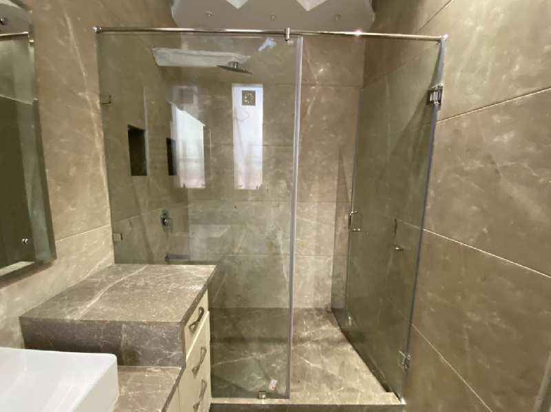 6 BHK House 9000 Sq.ft. for Sale in Aradhana Enclave, R. K. Puram