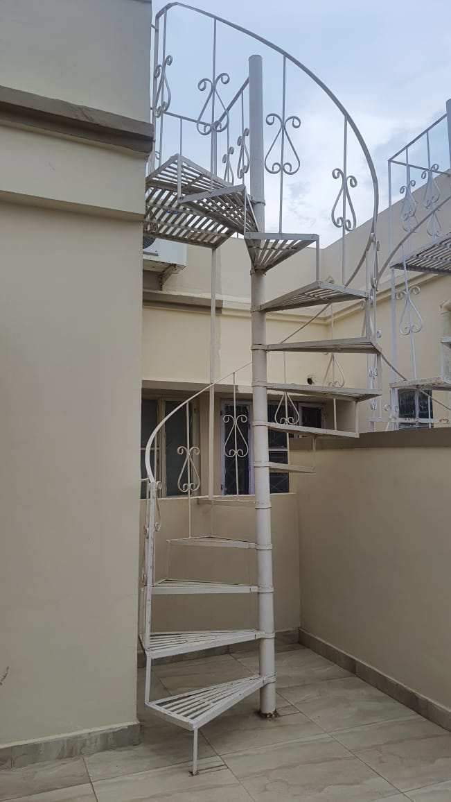 4 BHK House & Villa 3000 Sq.ft. for Sale in Kolar Road, Bhopal (REI1062136)