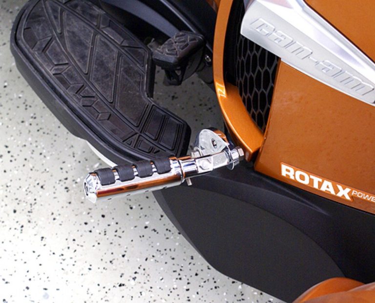 Rivco Chrome Highway Mounts 20122016 Can Am Spyder RT CA004RTC