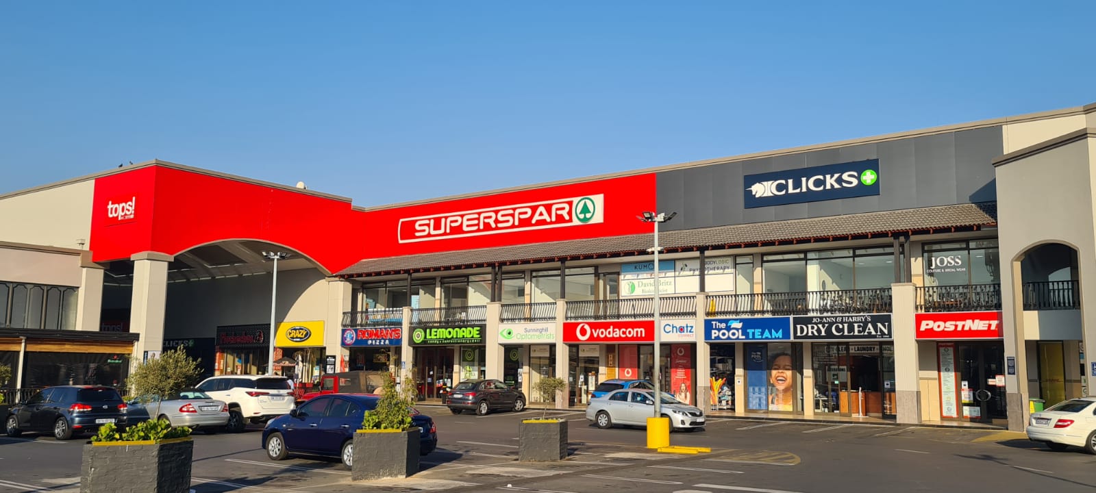 Sunninghill Village shopping centre Dynamiq