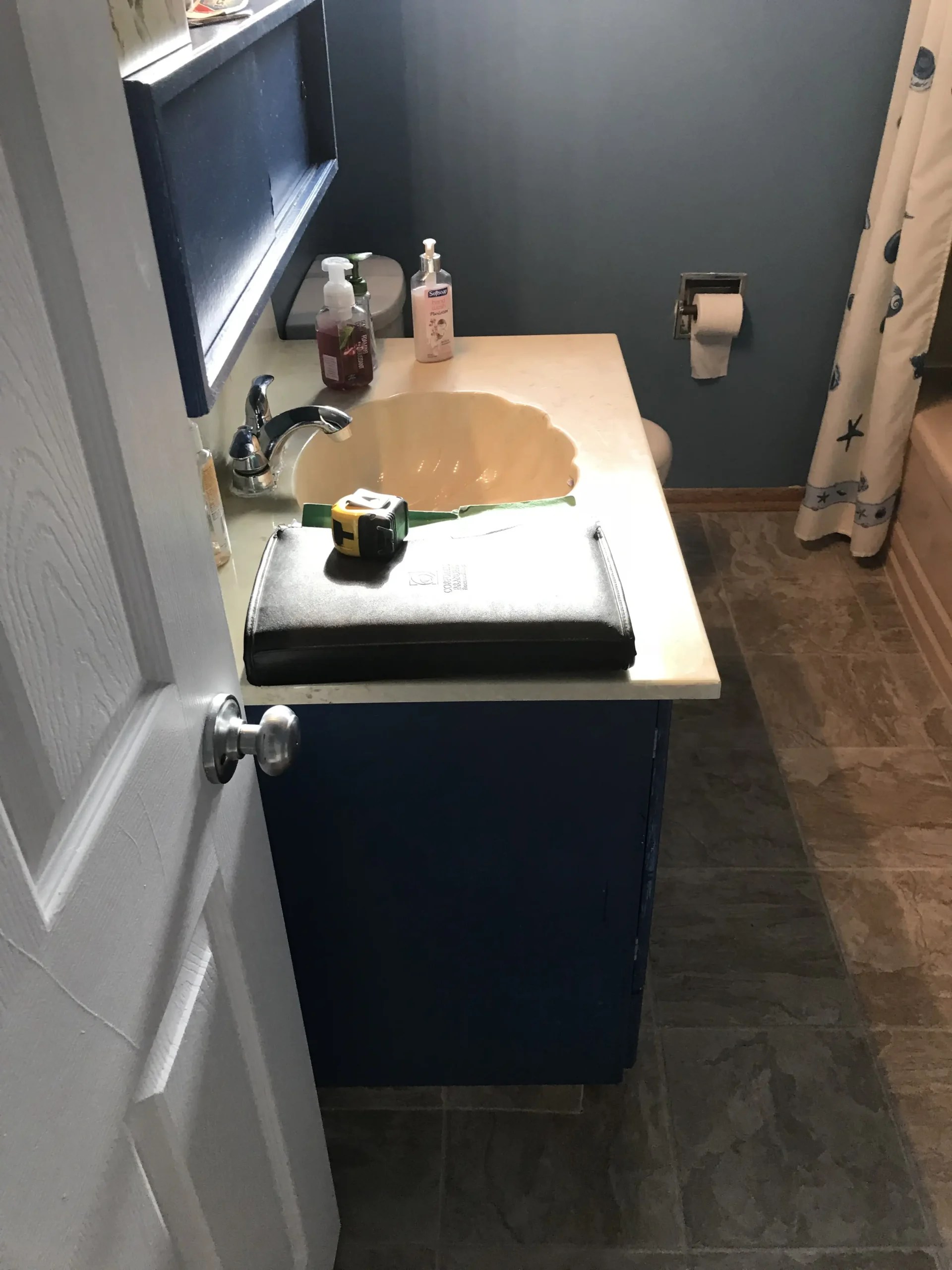 Whiteshell Avenue Bathroom Renovation 2019 Renomark Silver Award