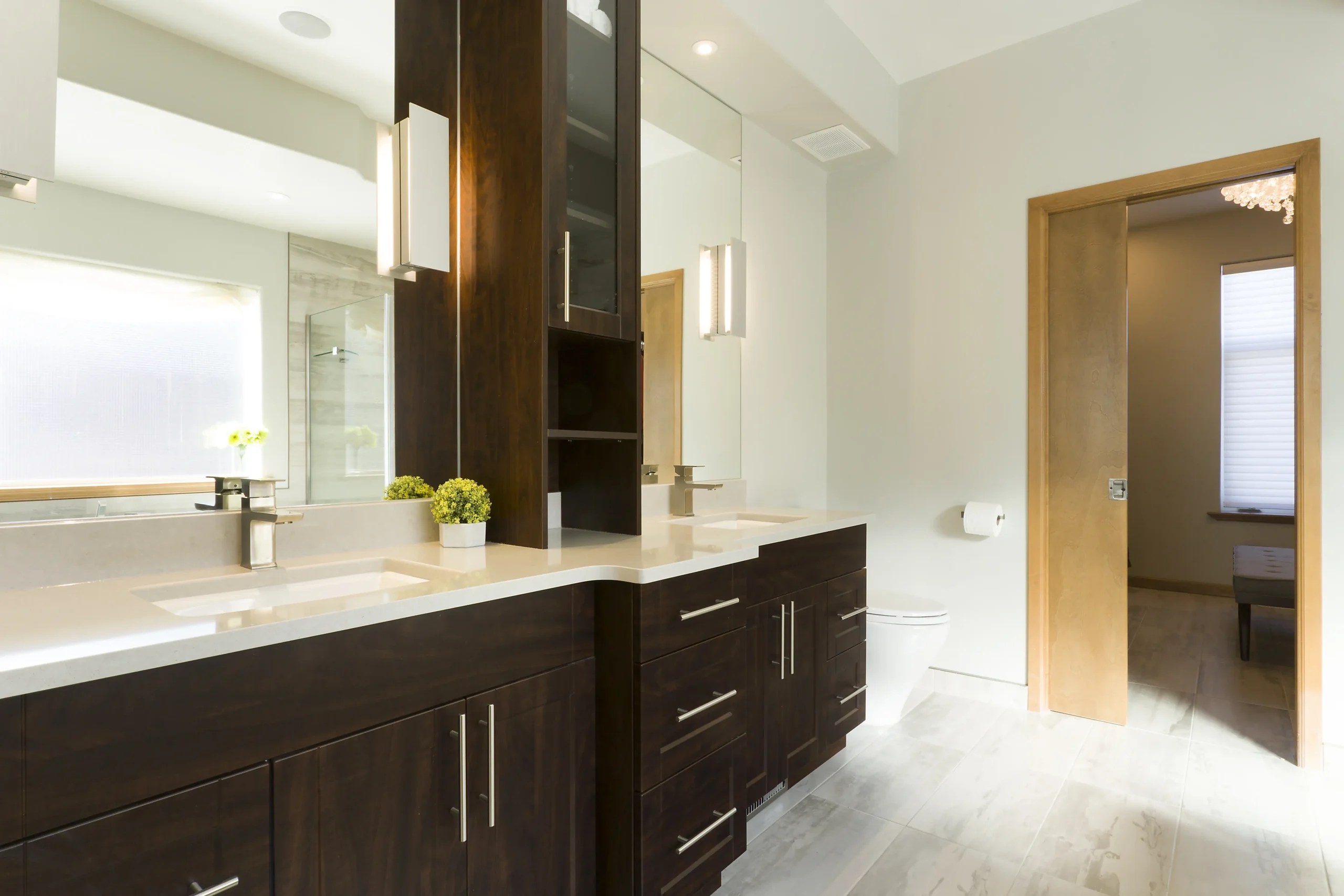 East St. Paul Bathroom Renovation 2018 Renomark Award Winner