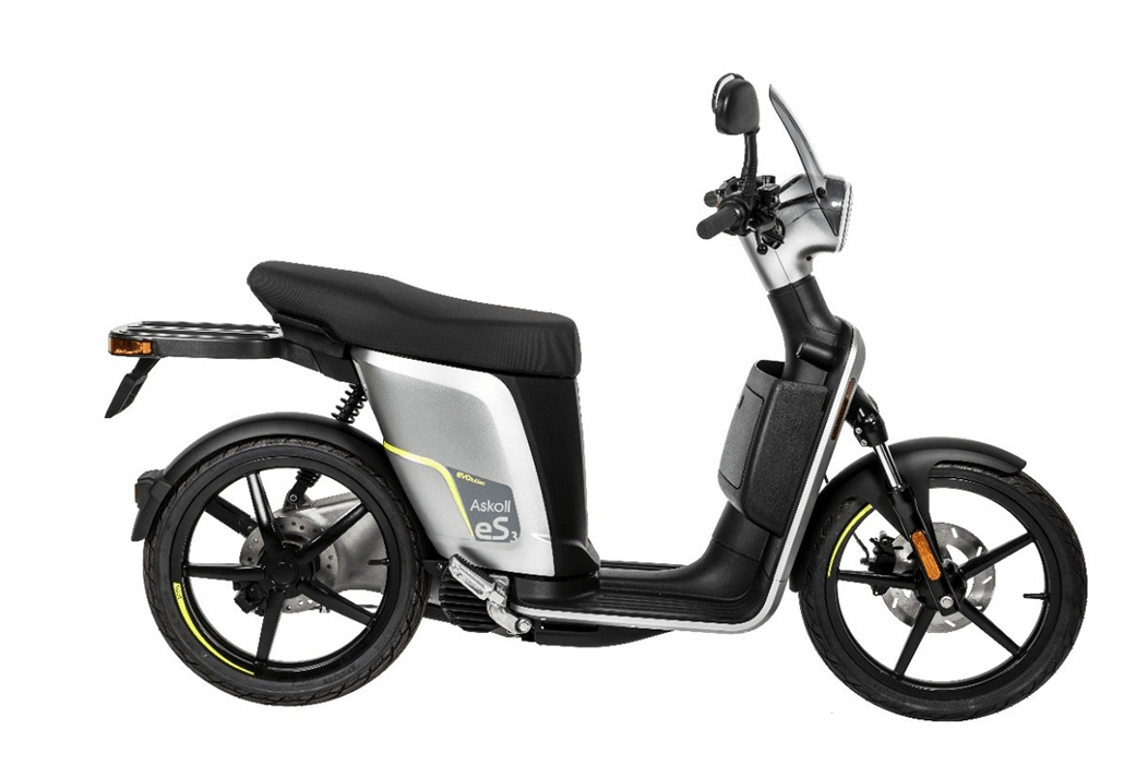 Scooters 125 cm3 électriques eDC Center concession à Lyon