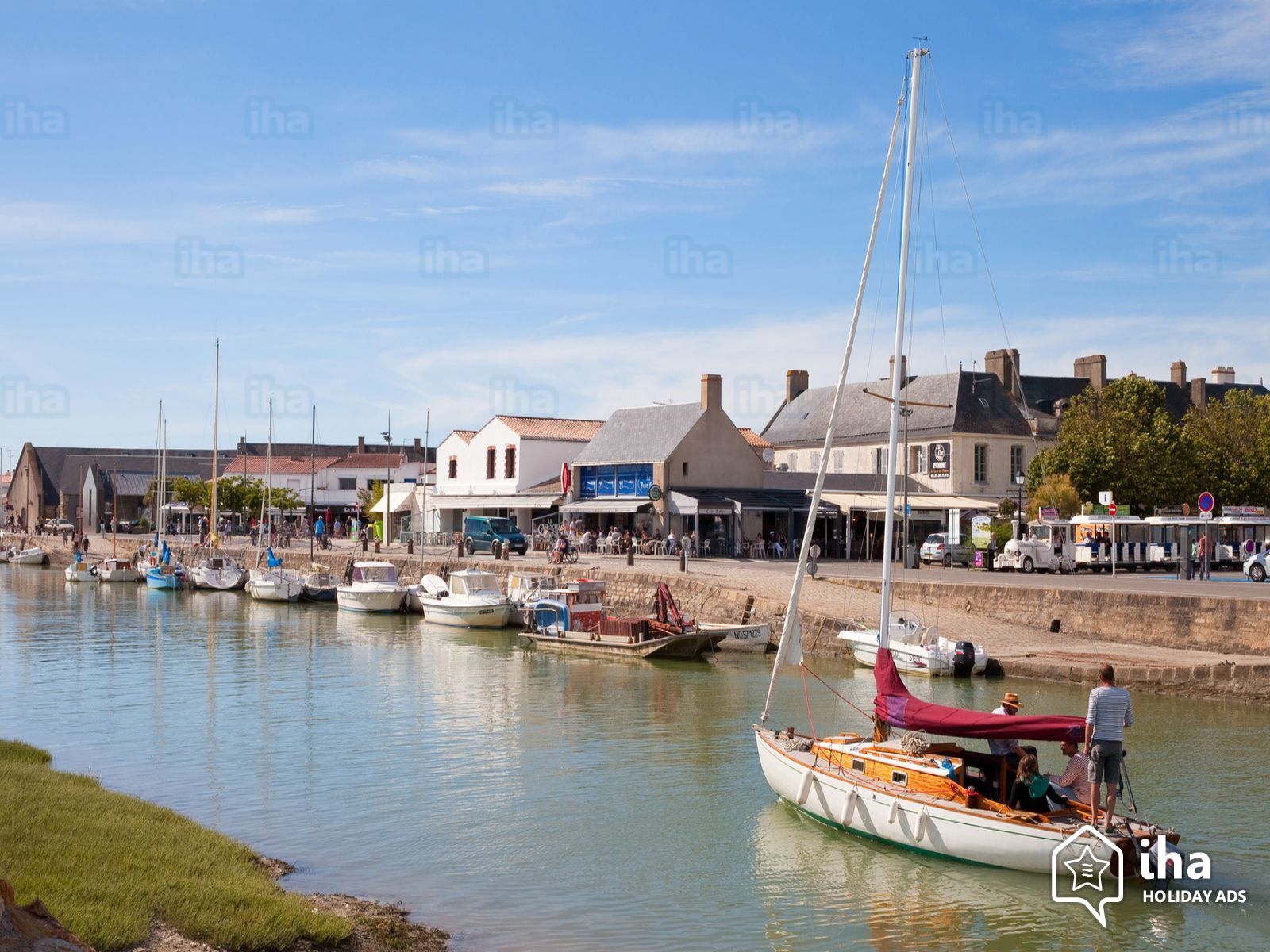 La location de bateau avec skipper est possible à Noirmoutier en l’île
