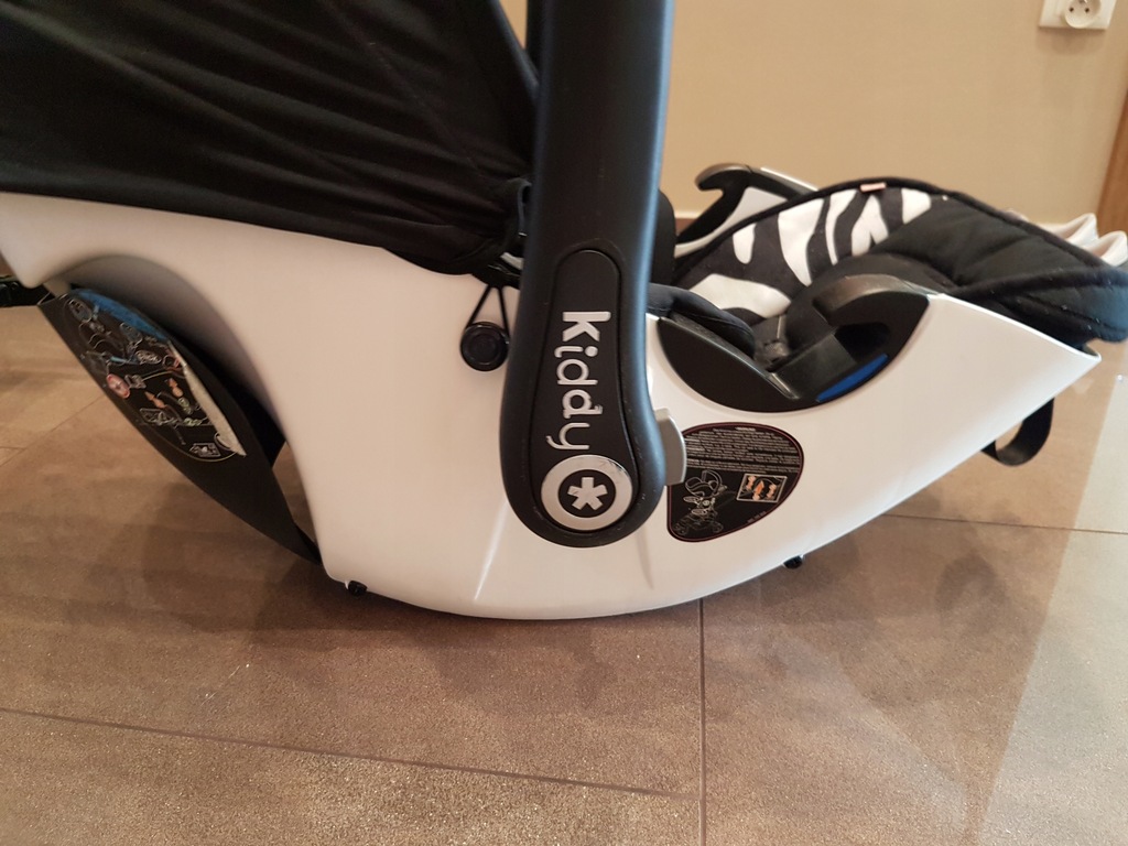Fotelik samochodowy Kiddy Evolution Pro 2+baza 7605743953 oficjalne
