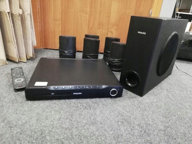 ZESTAW KINA DOMOWEGO PHILIPS HTS3520/12 7543812409 oficjalne