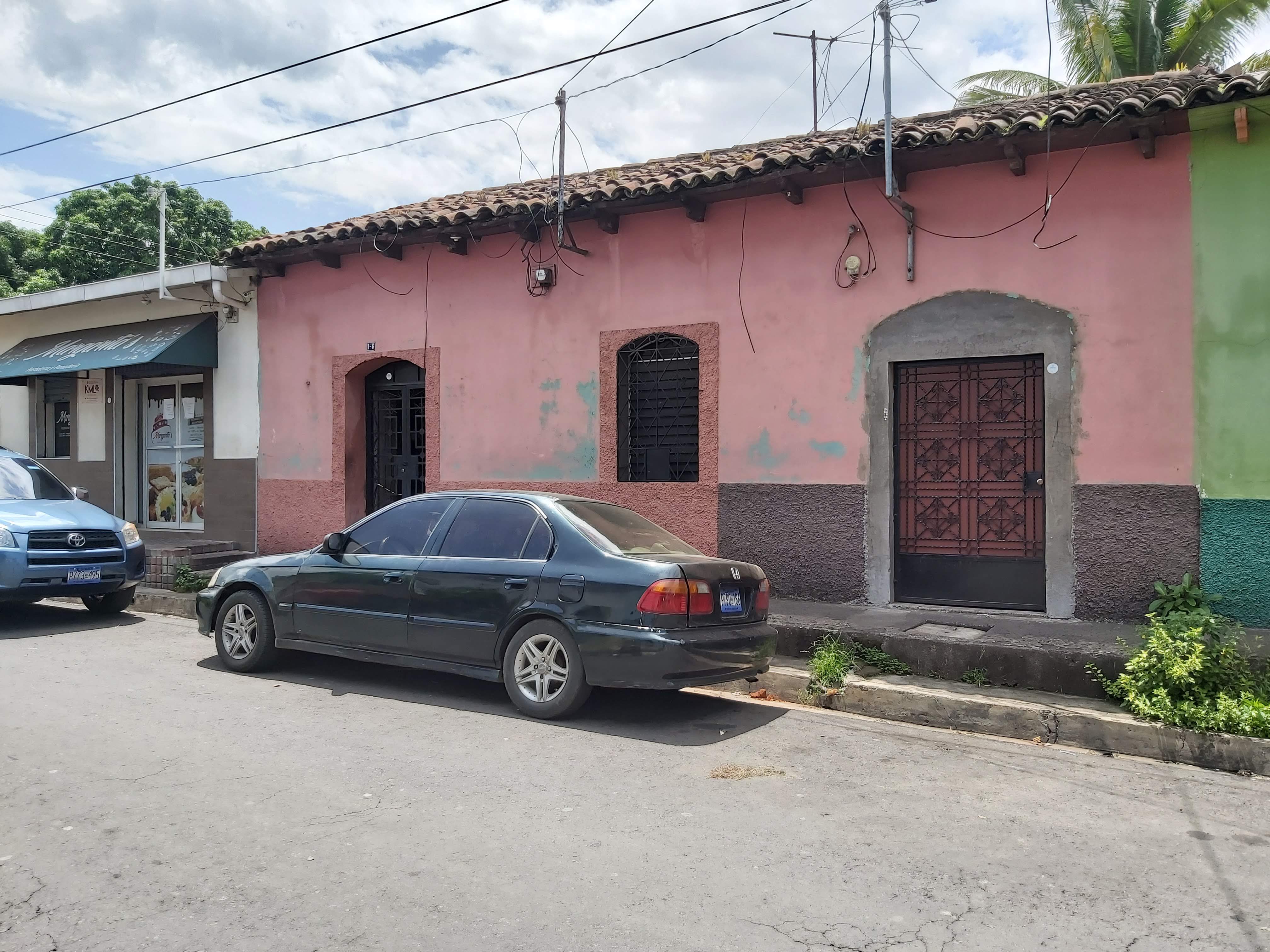 Alquiler de Casas en El Salvador 2 cuartos1 baño1 sala1cocina1patio a