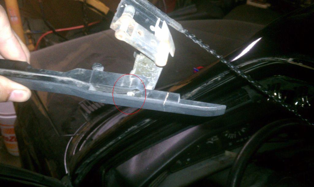 Sunroof rail/gate disassembly & replacement •