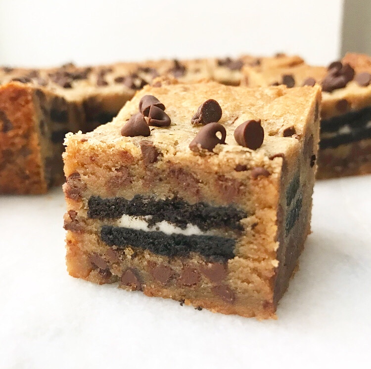OreoStuffed Peanut Butter Blondies e2 bakes brooklyn