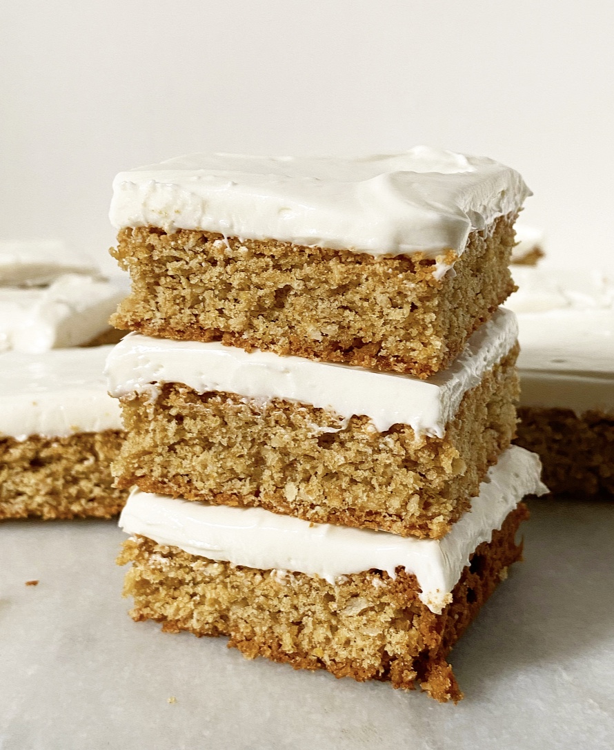 Oatmeal Creme Pie Bars e2 bakes brooklyn