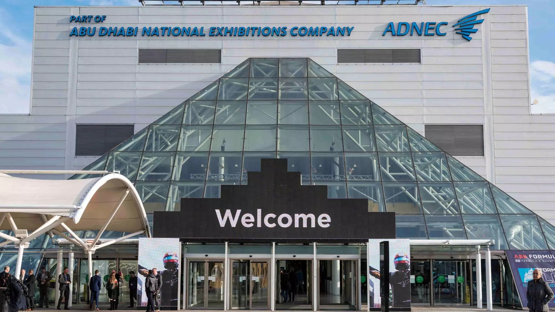 Sophiakrub leaked onlyfans videos she welcomed me into her