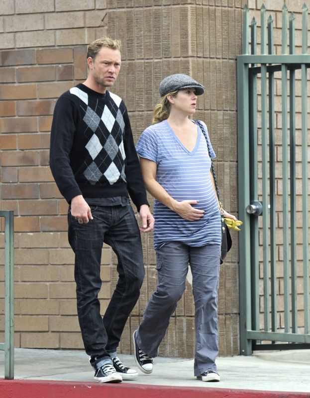 Kelly Bundy w zaawansowanej ciąży! PUDELEK