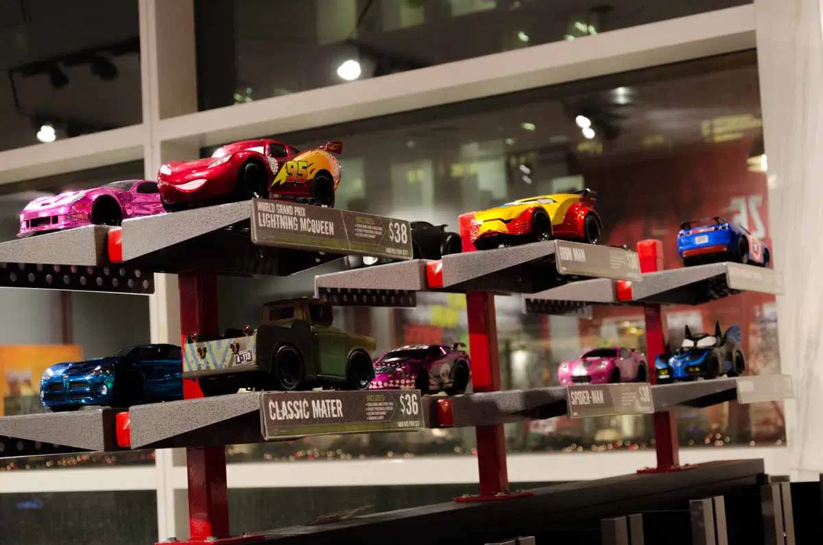 Remembering the original FAO Schwarz Toy Store, New York WattWhereHow?