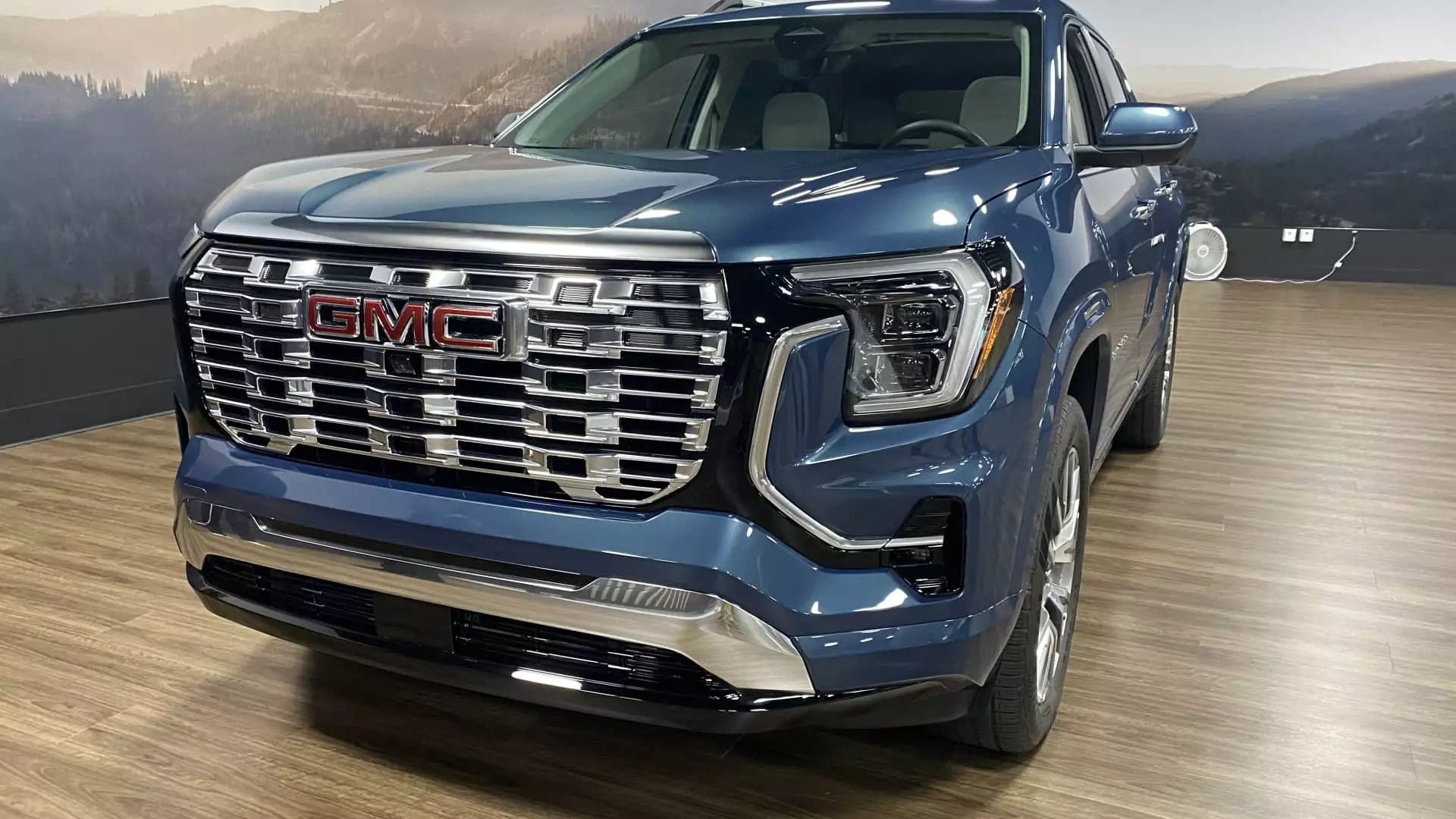 Critique of General Motors’ Redesigned GMC Terrain Crossover
