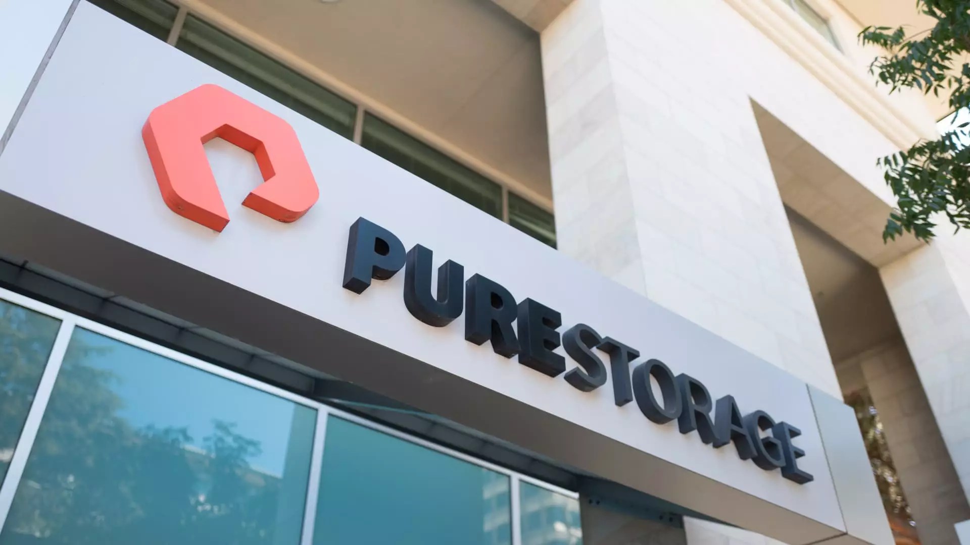 Pure Storage’s Strategic Breakthrough: A New Era in Data Solutions