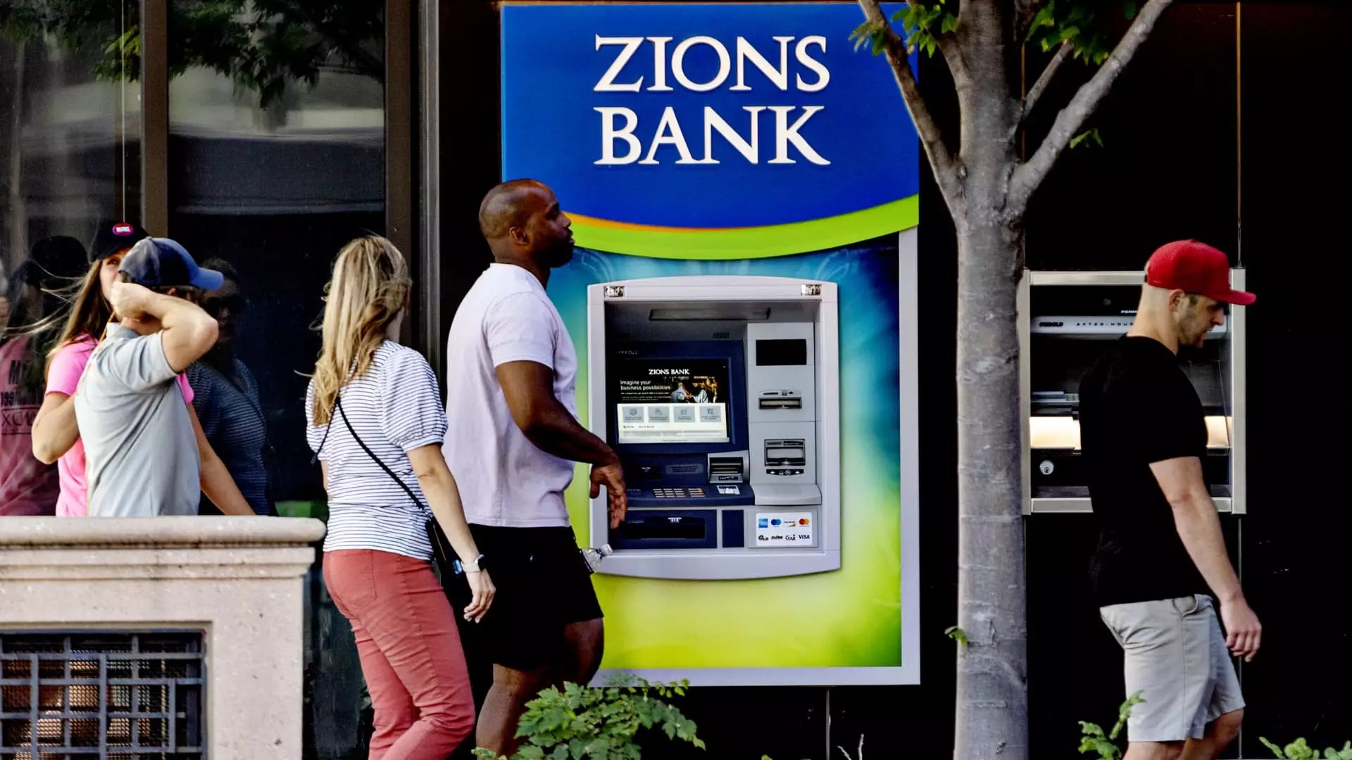 5 Reasons Why Recent Stock Declines Expose Fundamental Flaws in Banking