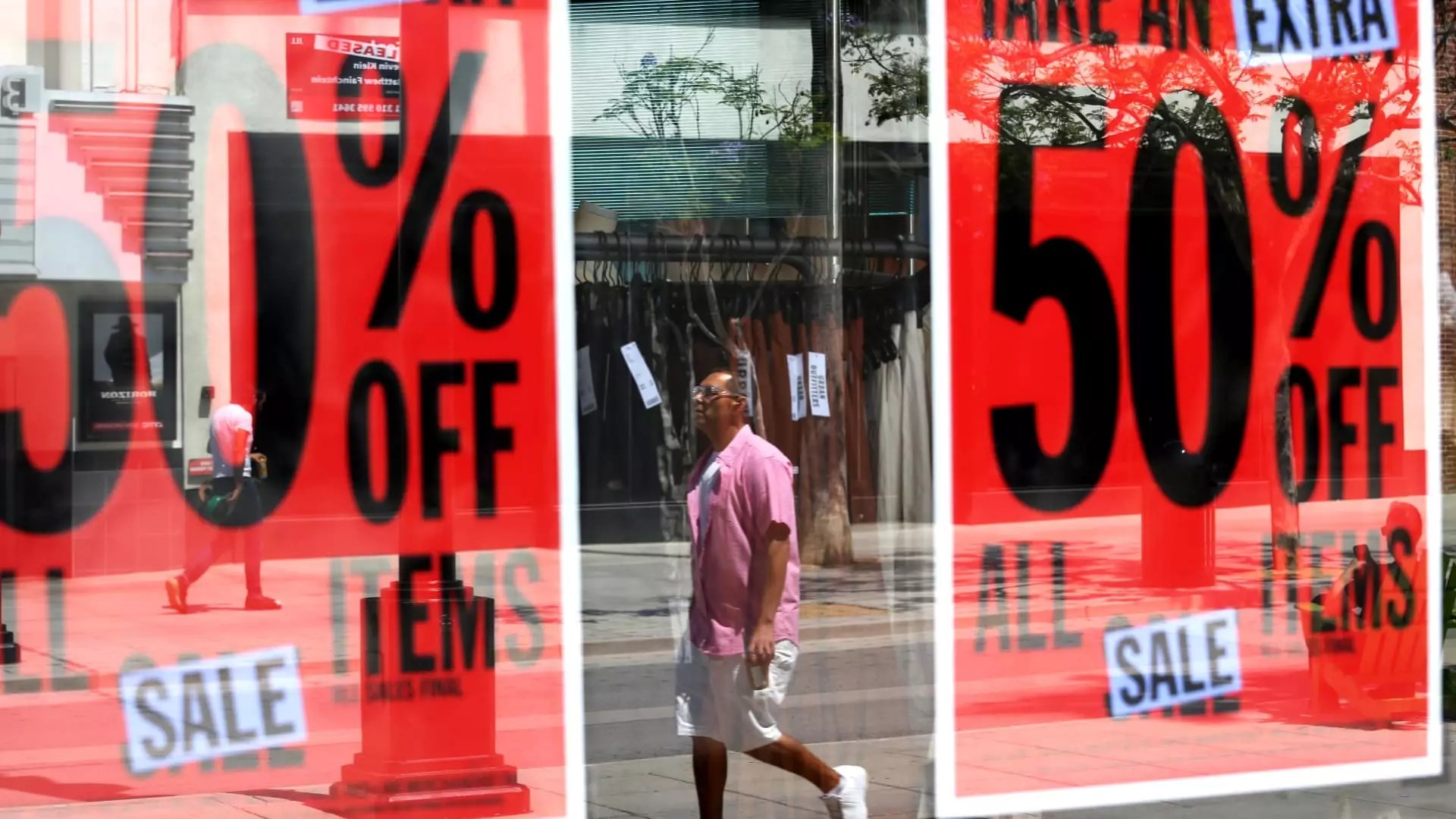 5 Disturbing Truths About Tariffs That Retailers Won’t Tell You