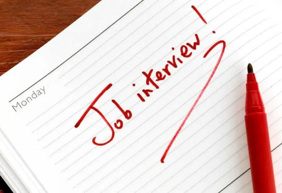 ERFOLGSERPROBTE EINSTELLUNGSINTERVIEWS: Wie Sie mit.
