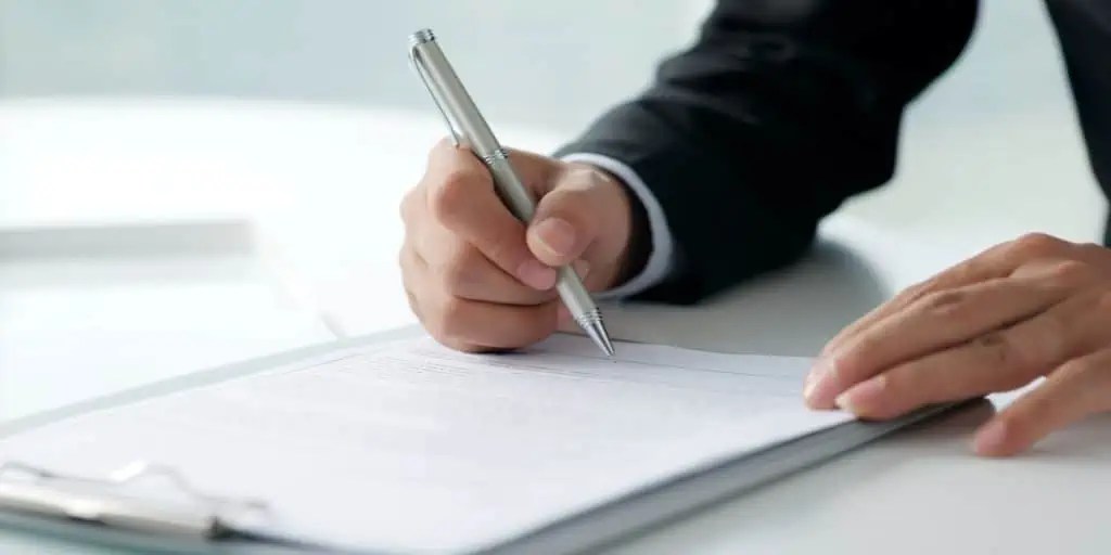 What Is a Real Estate Paralegal?