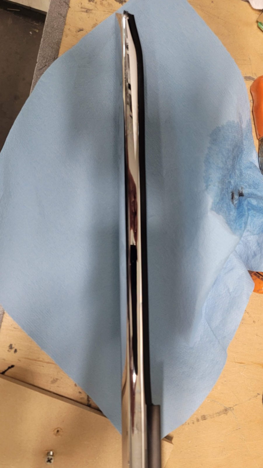E9 door trim to vent window seal | BMW E9 Coupe Discussion Forum