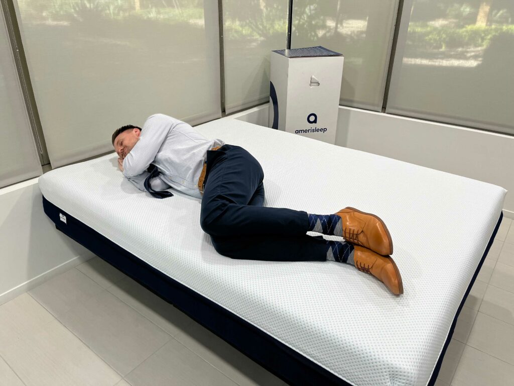 Best Mattress for Spinal Stenosis of 2024 eachnight