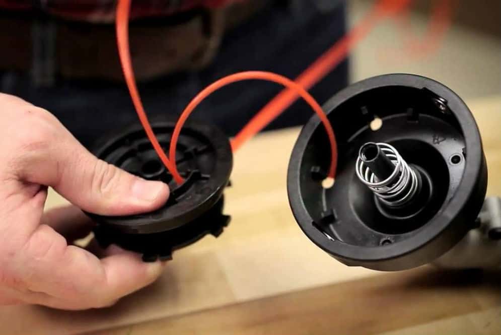 How to replace your Weed Eater String? Trim That Weed