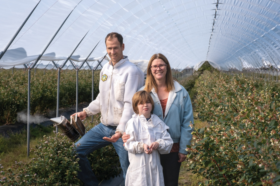 Kim N Kyle Straughn Honey Has Customers Buzzing Farm Flavor