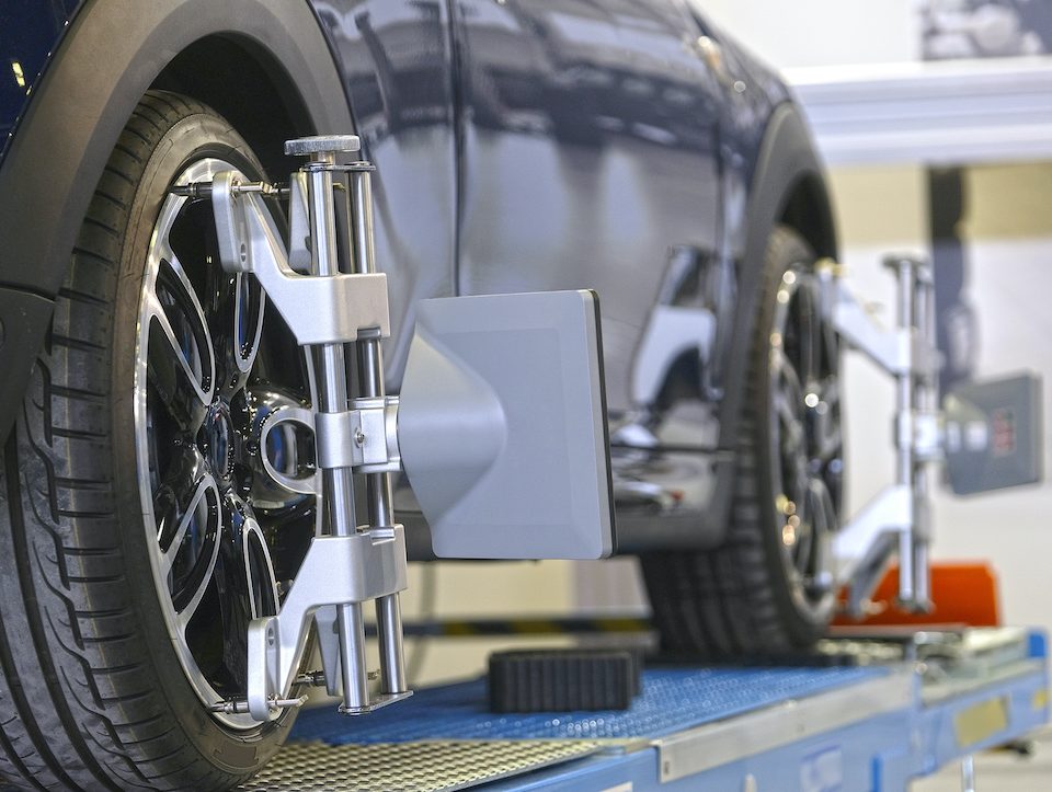 Keep Your Ride Smooth Avoid Wheel Alignment Issues Scott's Auto