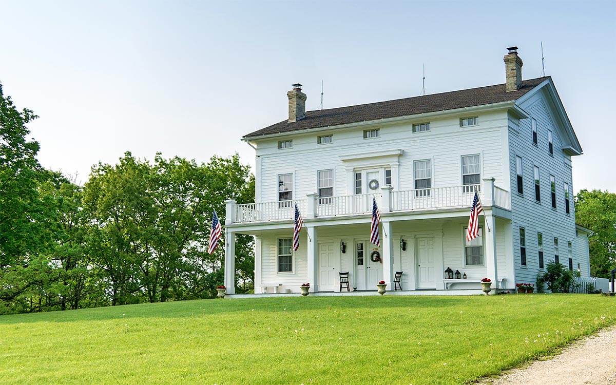 Eagle Centre House Bed & Breakfast Eagle Business Association