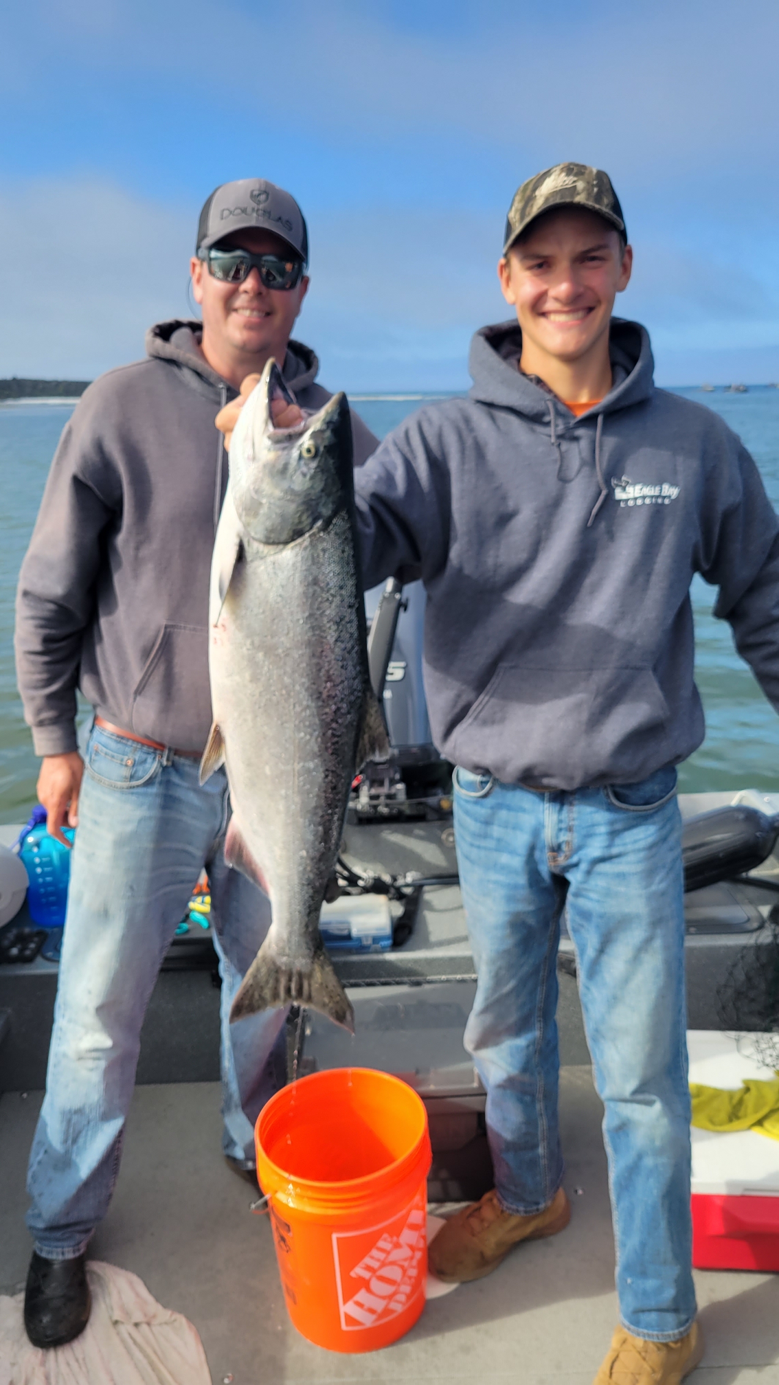 Fishing Eagle Bay Lodging