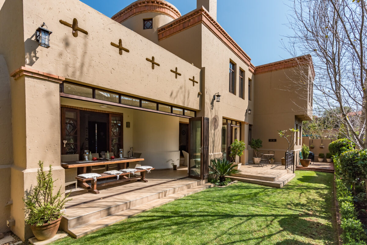 Home Eagle Canyon Property Sales & Rentals