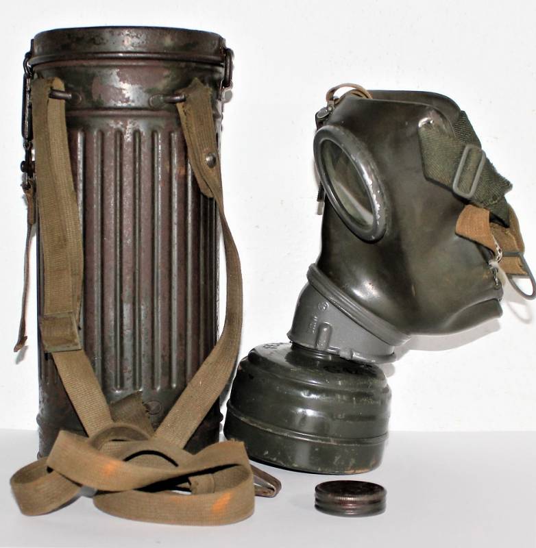 GERMANY GAS MASK GAS MASK GREEN