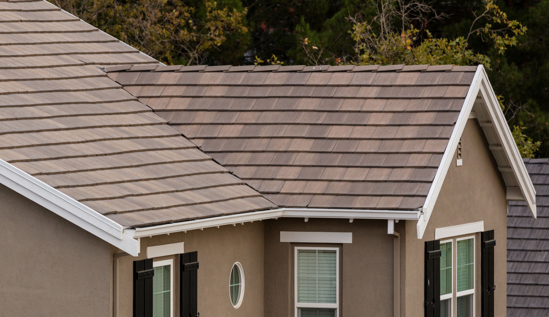 Concrete Roof Tile vs. Asphalt Shingle Eagle Roofing