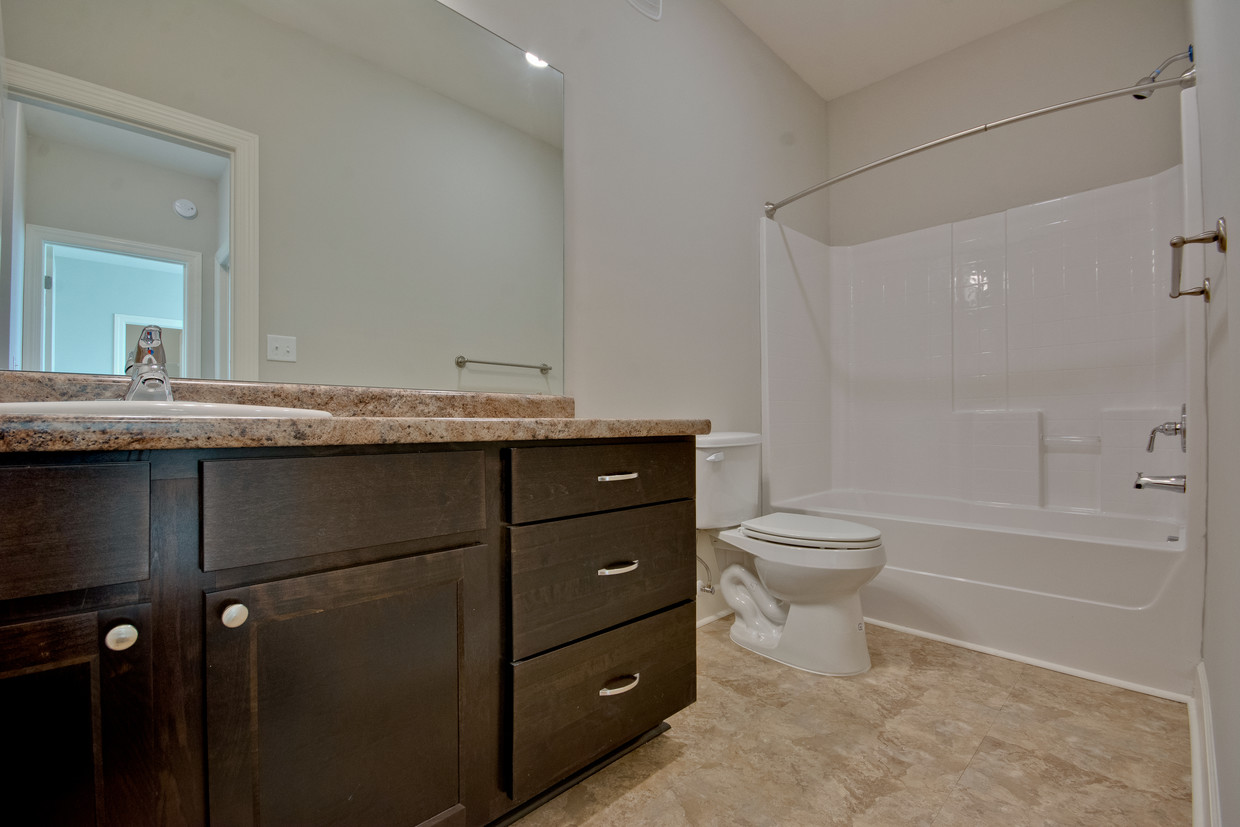 Candlewood Apartments Eagles Management