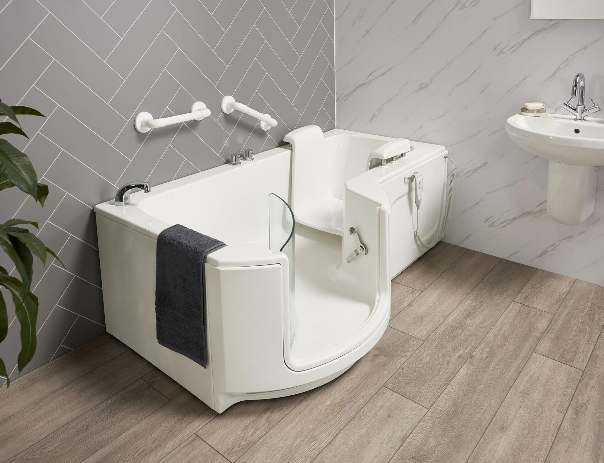 Deep Bathtubs for Elderly Bathing Benefits Beyond Safety