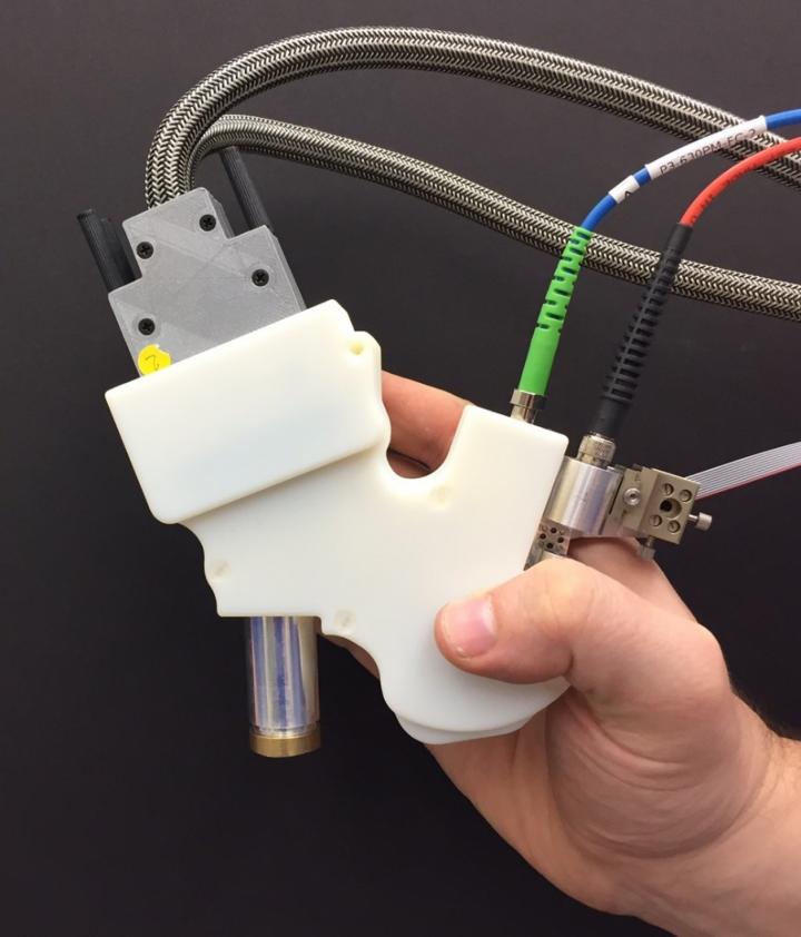 Handheld Adaptive Optics Scann [IMAGE] EurekAlert! Science News Releases