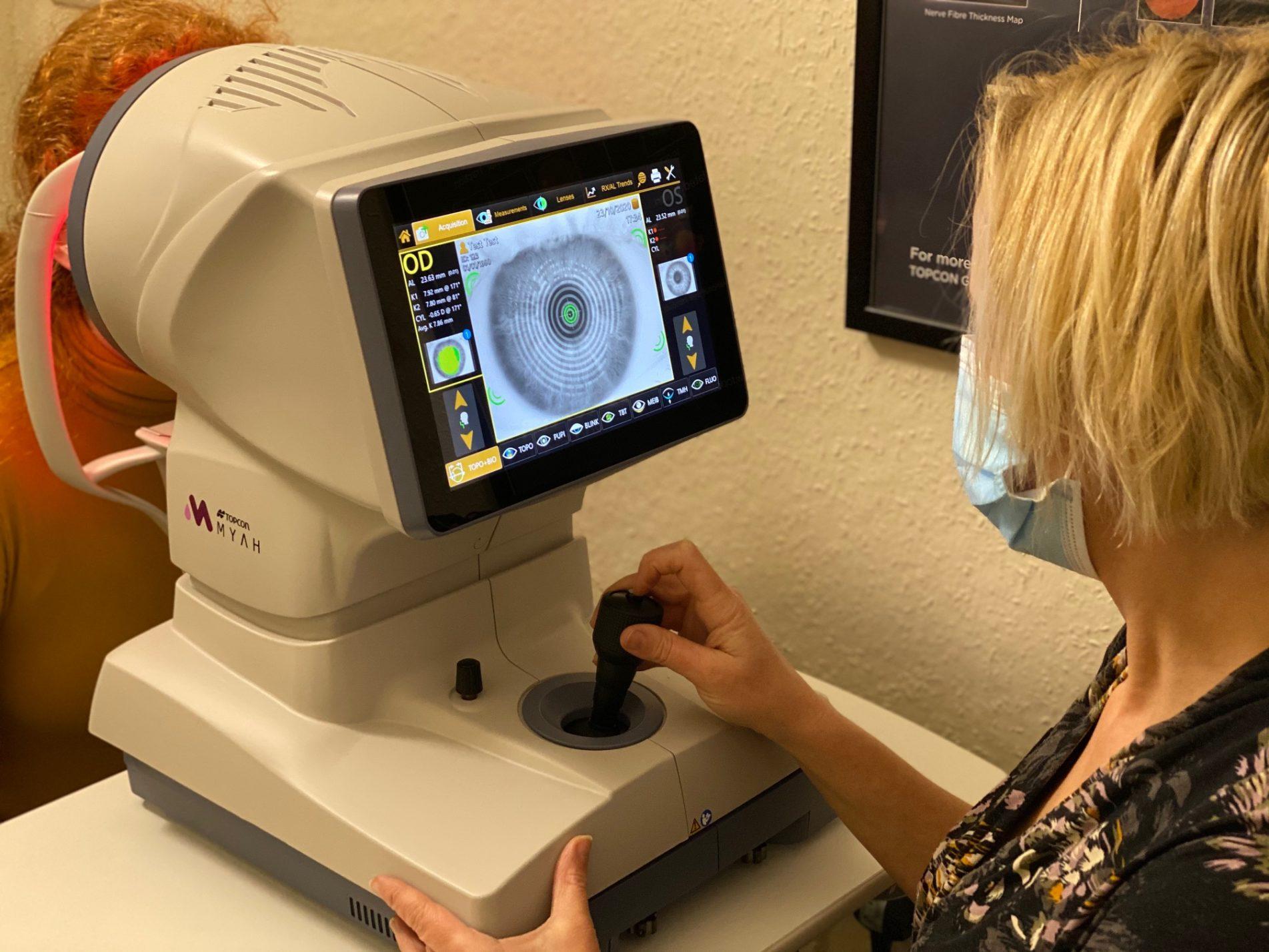 Taunton Optometrist first practice in the WORLD to use new eye tech Earlam and Christopher