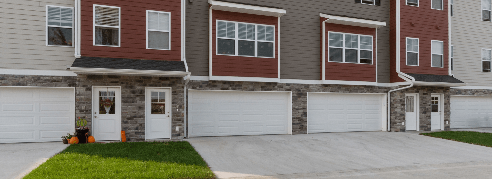 Q4 Real Estate Rentals Your Luxury Rental Experts An Ahmann Company