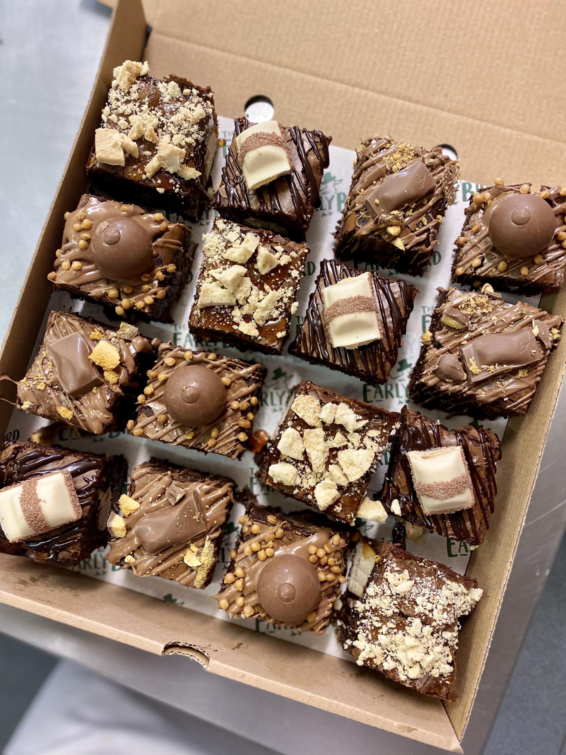Party Brownie or Blondie Box EarlyBird
