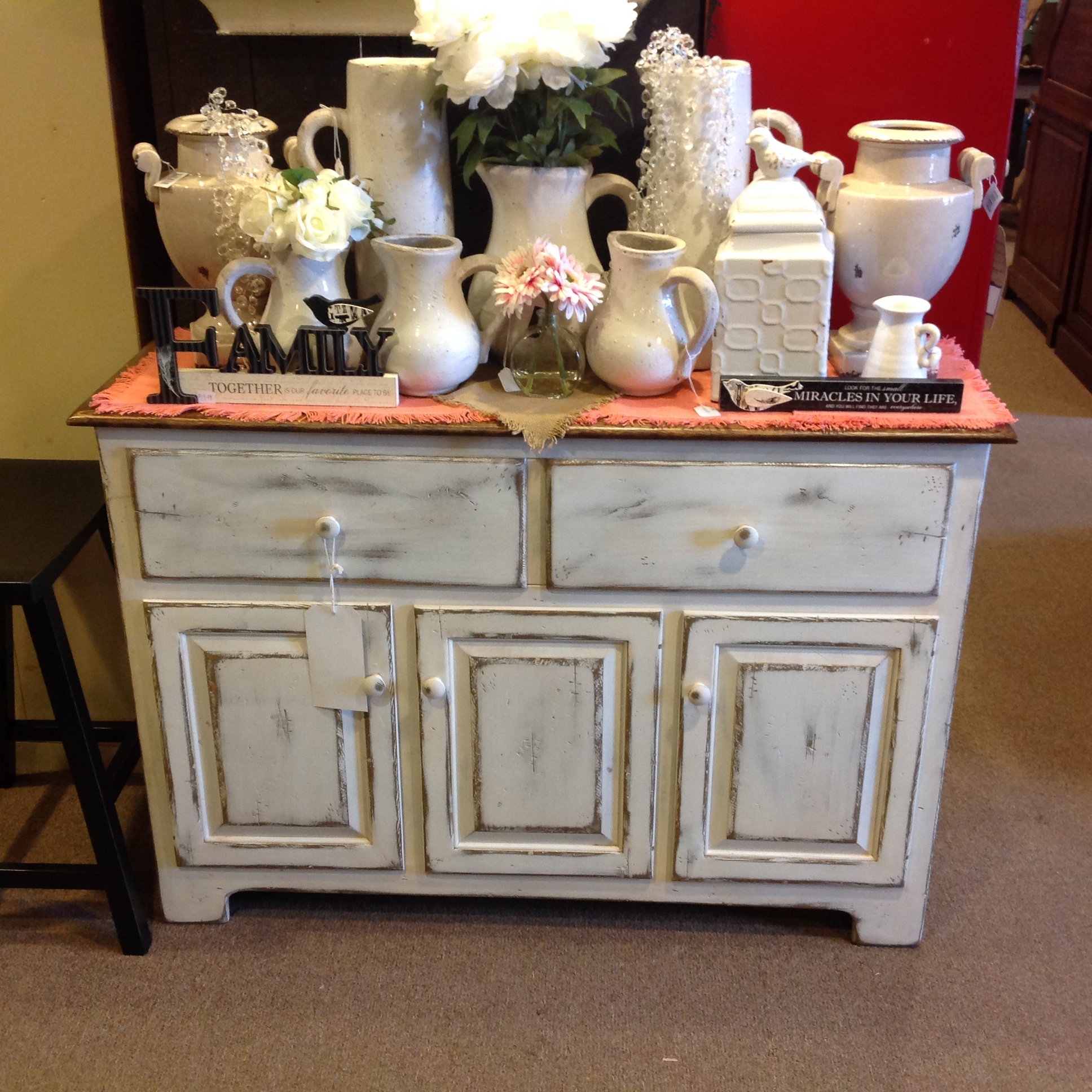 Home Décor Early Pine Furniture