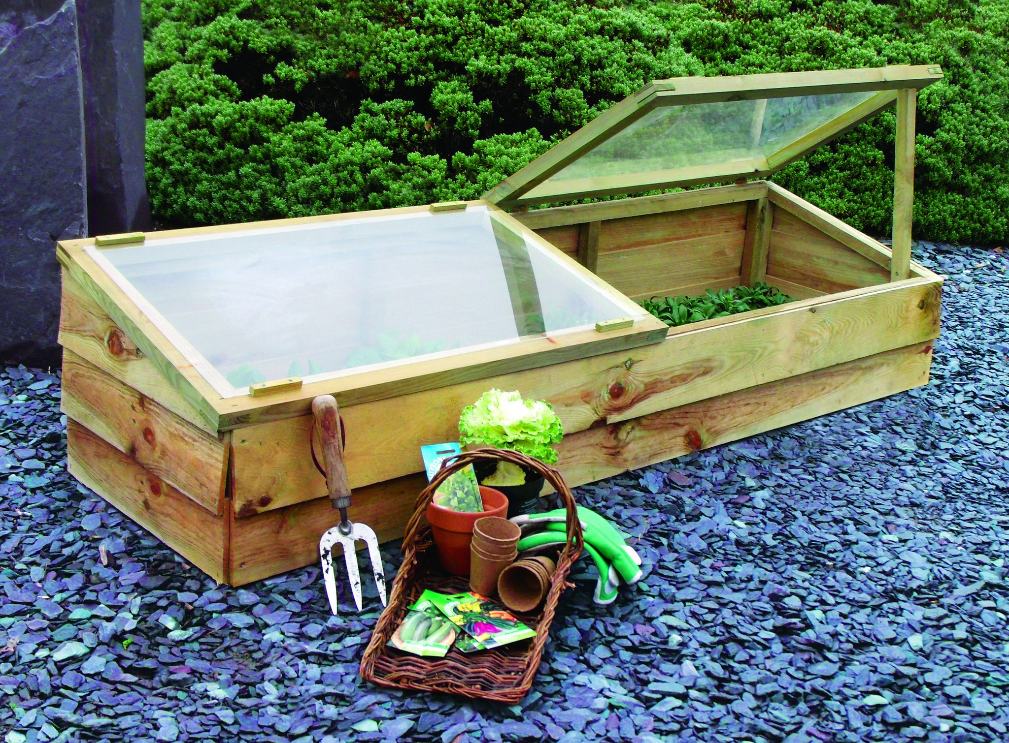 How to build cool garden scaffolding to be light
