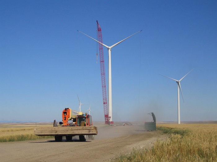 Montana Wind Turbines Give Way To Raptors EarthTechling