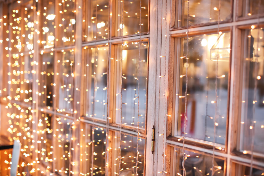 7 Holiday Window Decorations That Will Make You Feel Merry and Bright