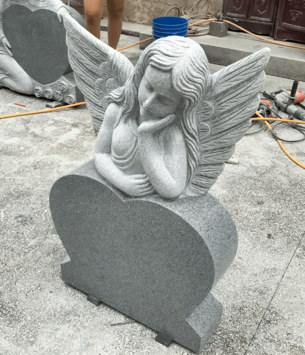 Baby angel headstone with heart easonstone