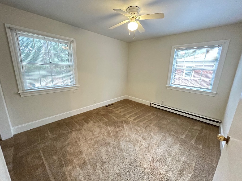 3 Bedroom House Downtown!! East Carolina Property Management