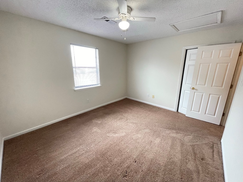 Duplex close to ECU! East Carolina Property Management