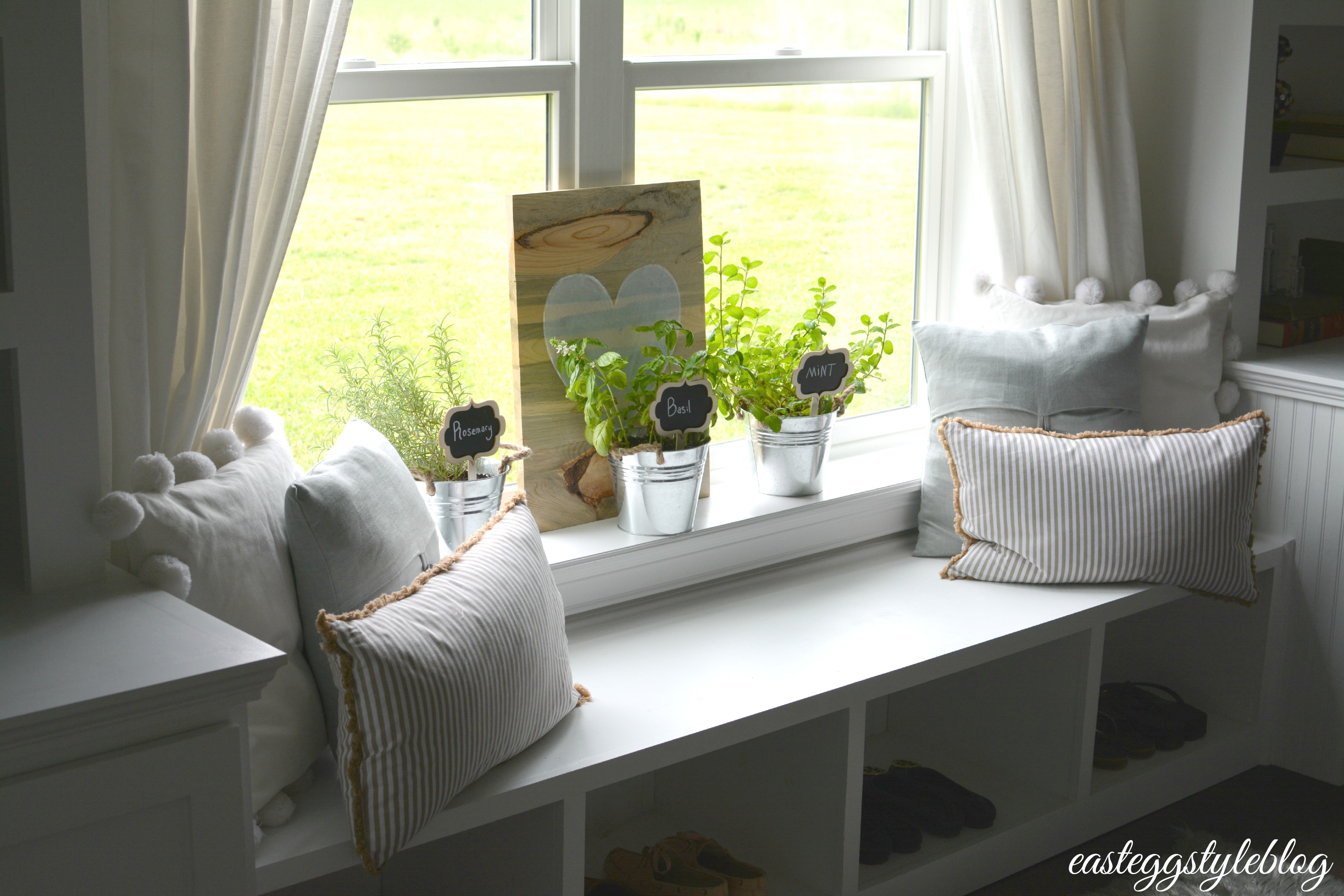 DIY Window Seat & Bookshelves