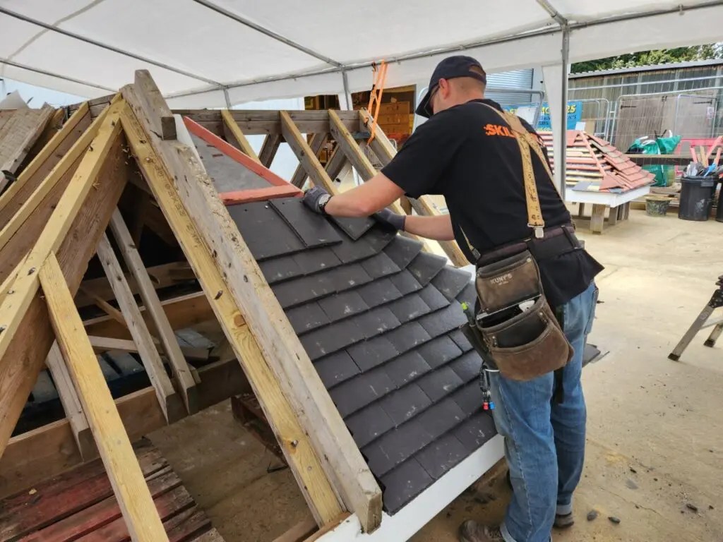 Level 24 Roofing Apprenticeships New Standard Eastern Region Roof