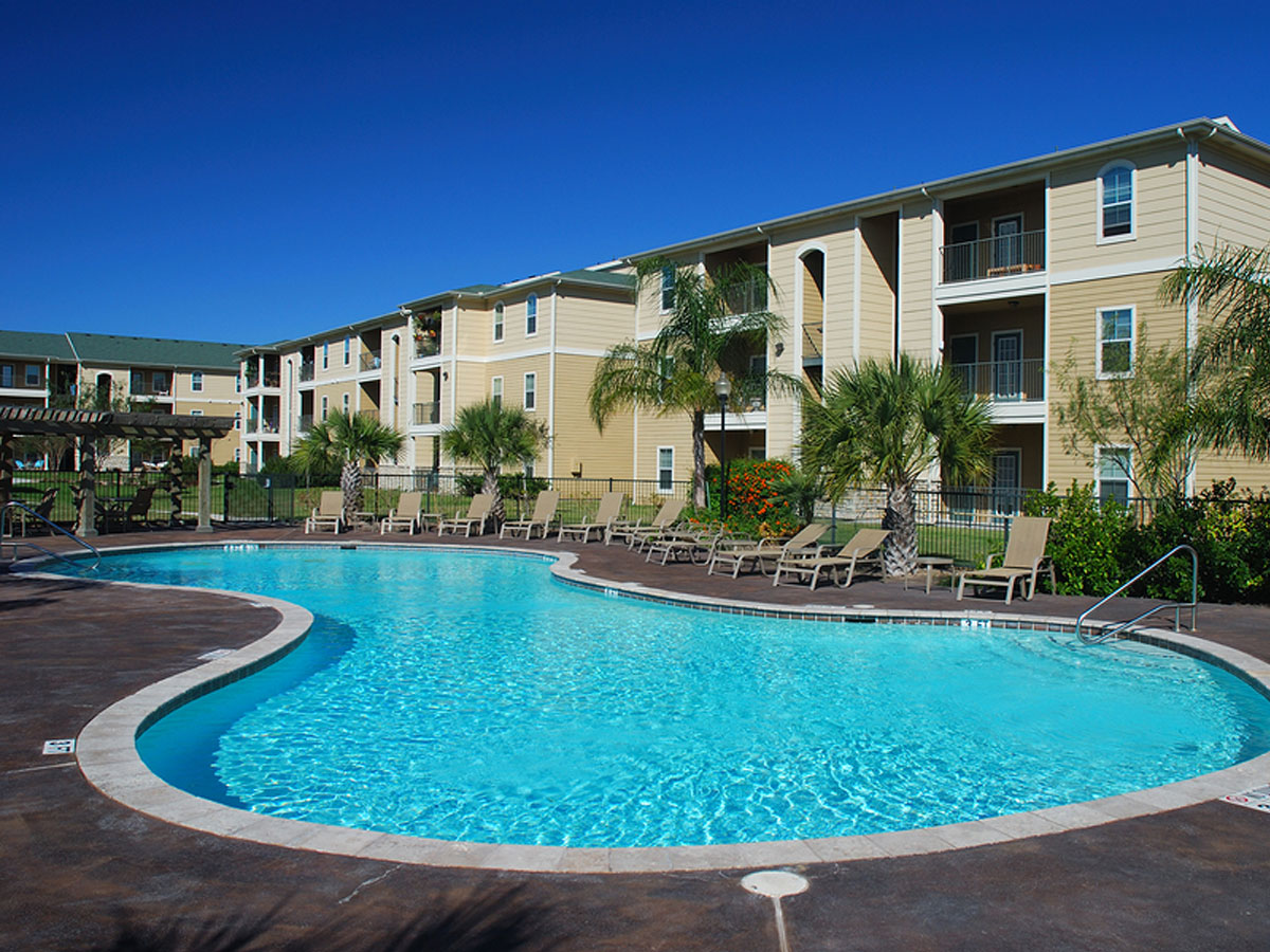 Retail Space for Rent in Wayne PA 220 West